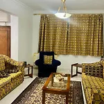 Central Private Room In Downtown Kasr Nile